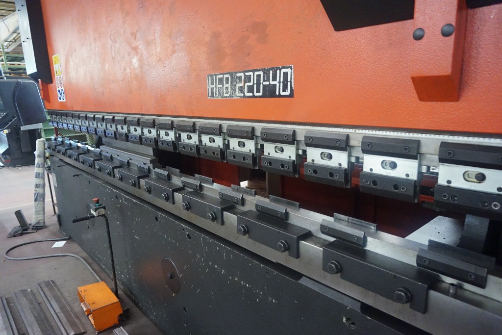SCHIAVI HFB 220/4 